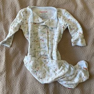 Magnetic me pajama 6-9 months